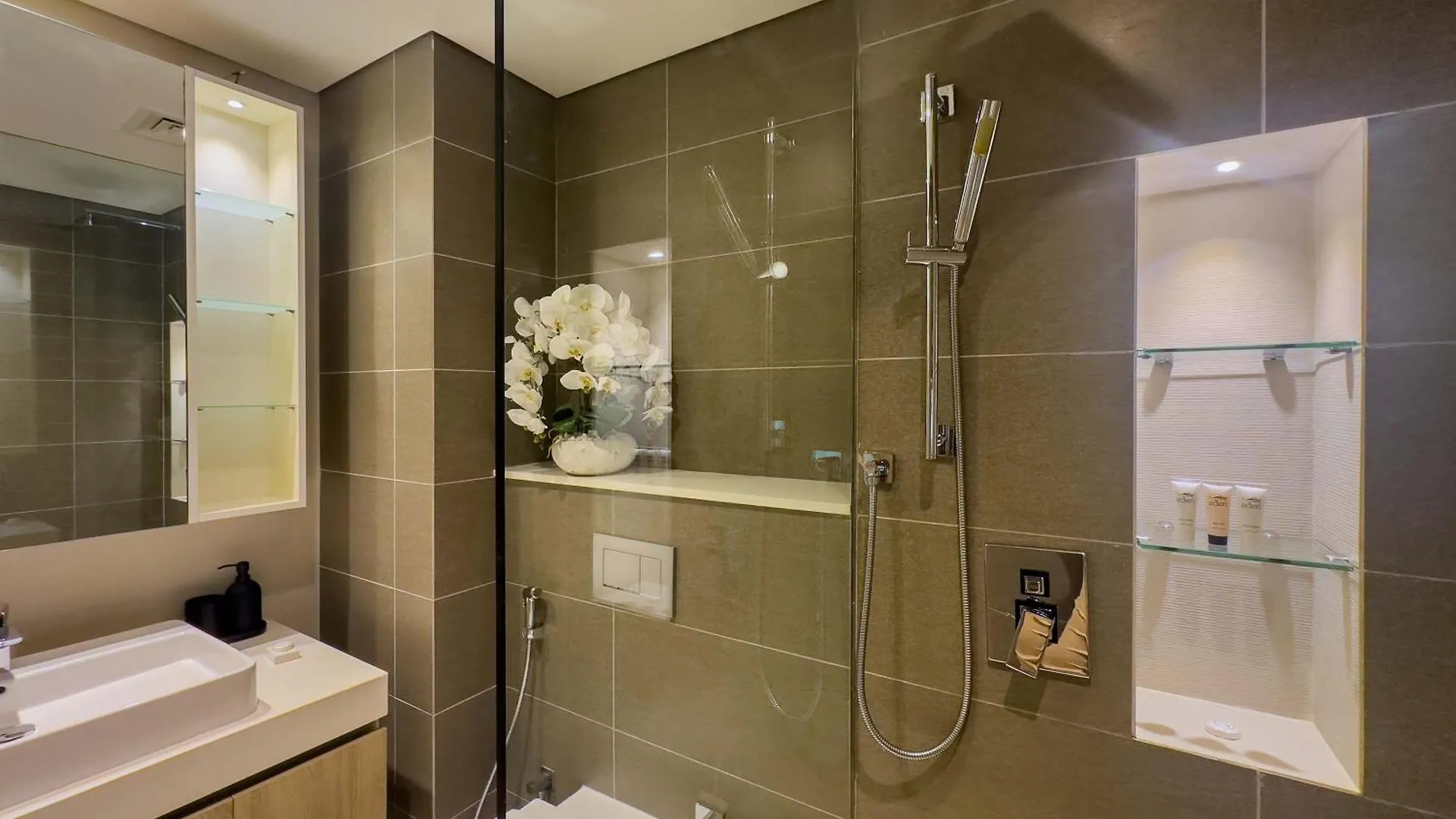 2 Bdr In Liv - City Views & Modern Design Ντουμπάι Διαμέρισμα